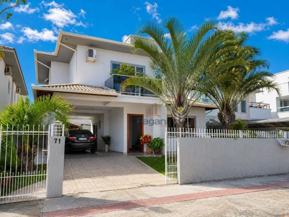 Casa, 3 quartos, 199 m² - Foto 1