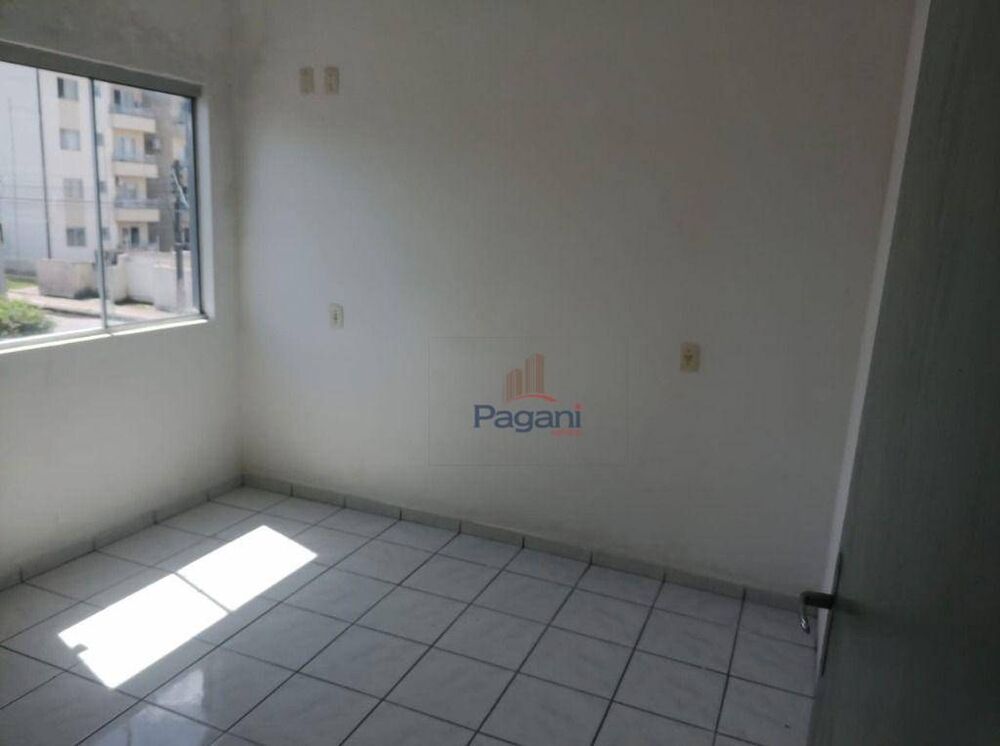 Apartamento, 1 quarto, 30 m² - Foto 2
