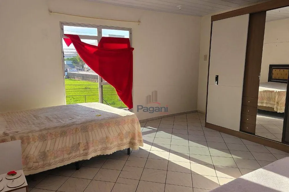 Casa, 3 quartos, 215 m² - Foto 6