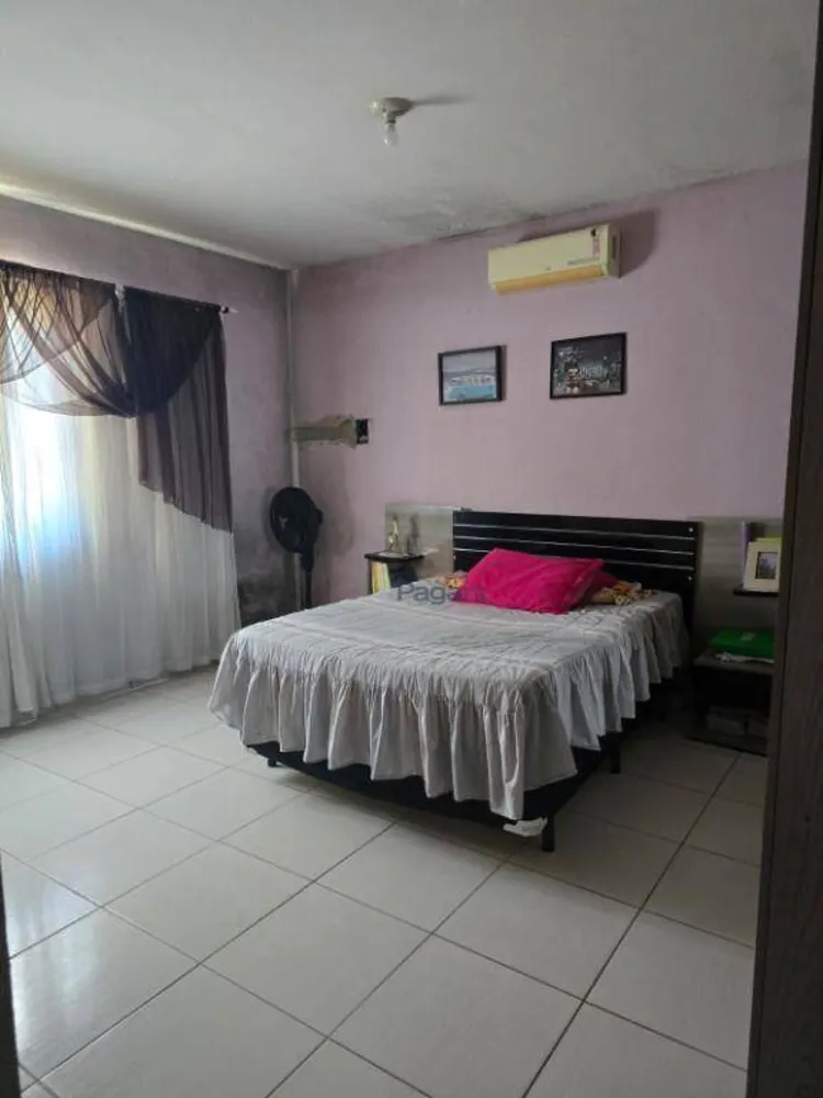 Casa, 3 quartos, 215 m² - Foto 9