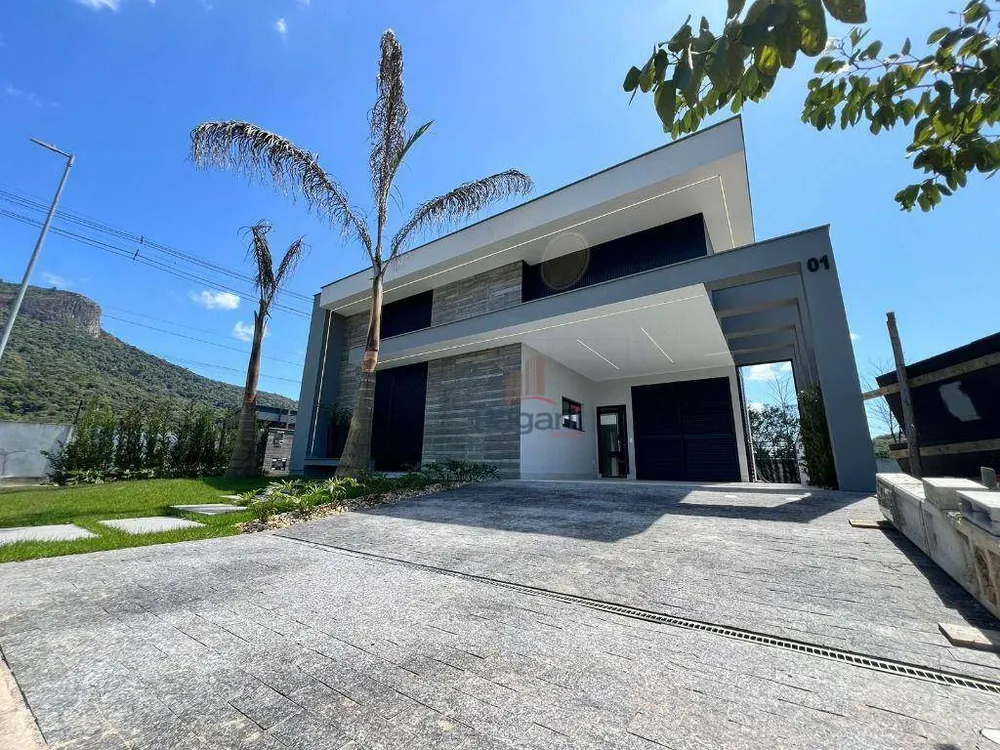 Casa, 3 quartos, 174 m² - Foto 4