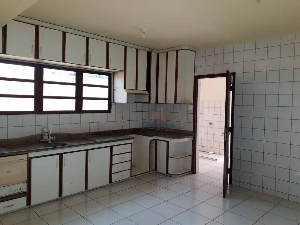 Casa, 5 quartos, 200 m² - Foto 6