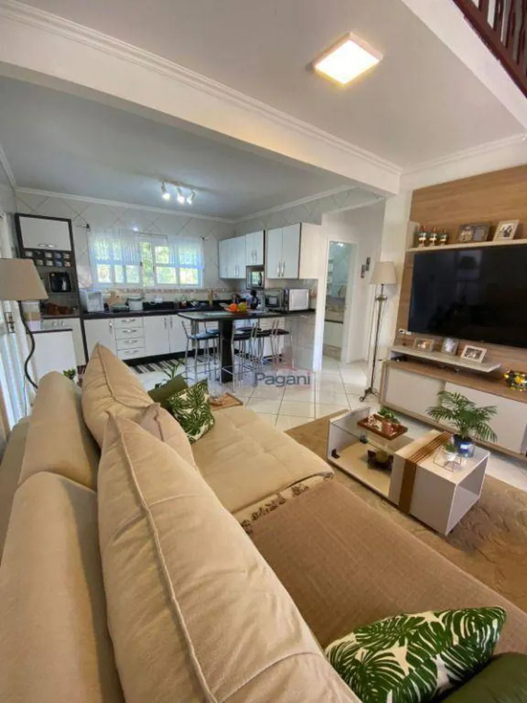 Casa, 4 quartos, 200 m² - Foto 12