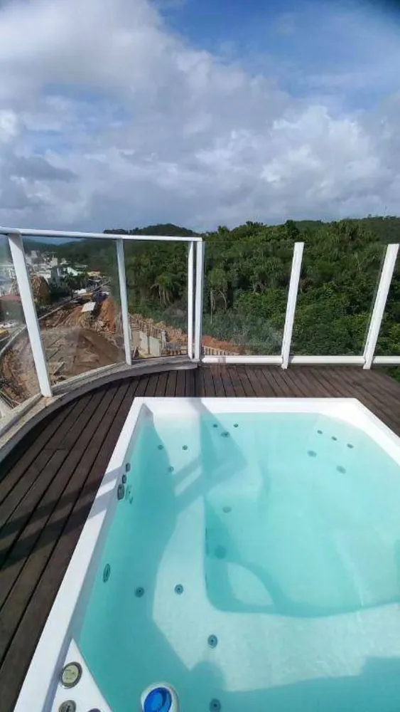 Cobertura, 4 quartos, 217 m² - Foto 3