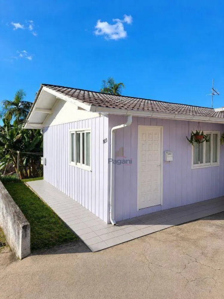 Casa, 3 quartos, 80 m² - Foto 1