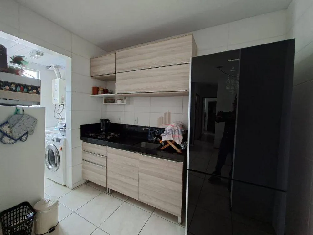Apartamento, 2 quartos, 60 m² - Foto 4