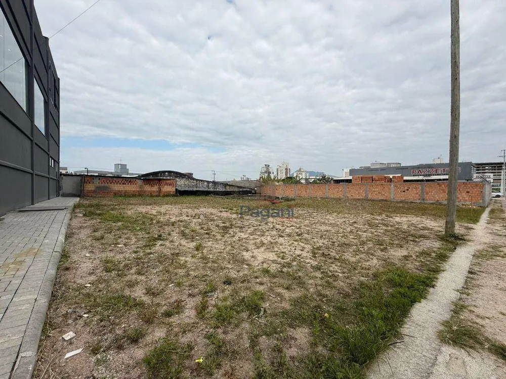 Terreno, 735 m² - Foto 1