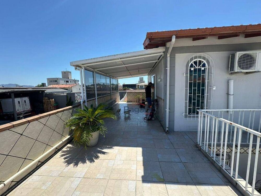 Casa, 4 quartos, 180 m² - Foto 4