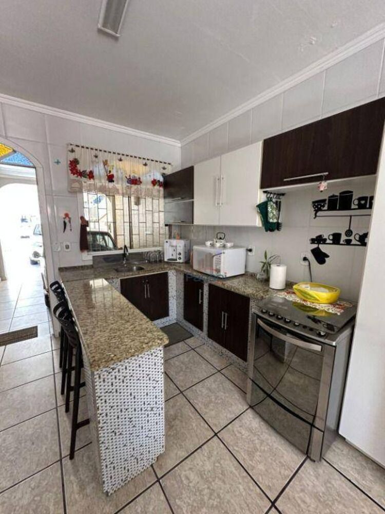 Casa, 4 quartos, 180 m² - Foto 17