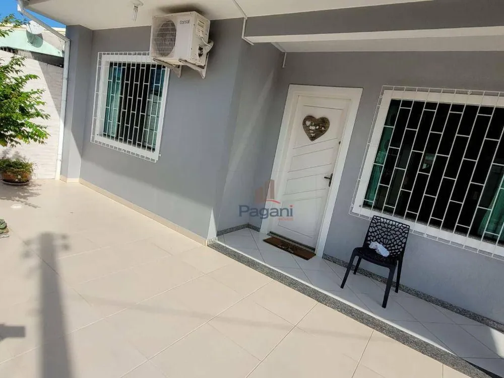 Casa, 4 quartos, 174 m² - Foto 2