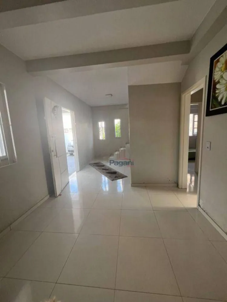 Casa, 5 quartos, 200 m² - Foto 4