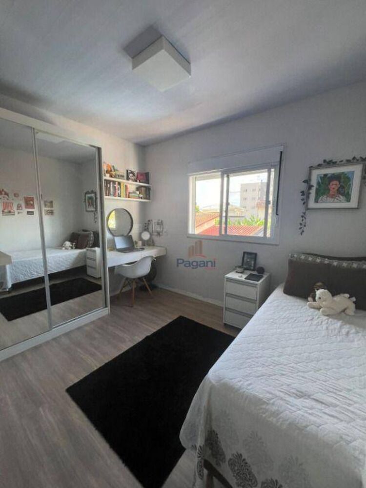 Casa, 5 quartos, 200 m² - Foto 3