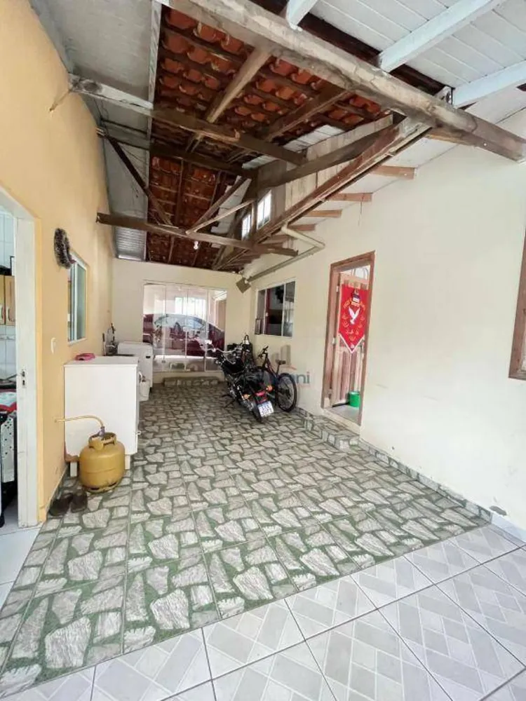 Casa, 4 quartos, 220 m² - Foto 4
