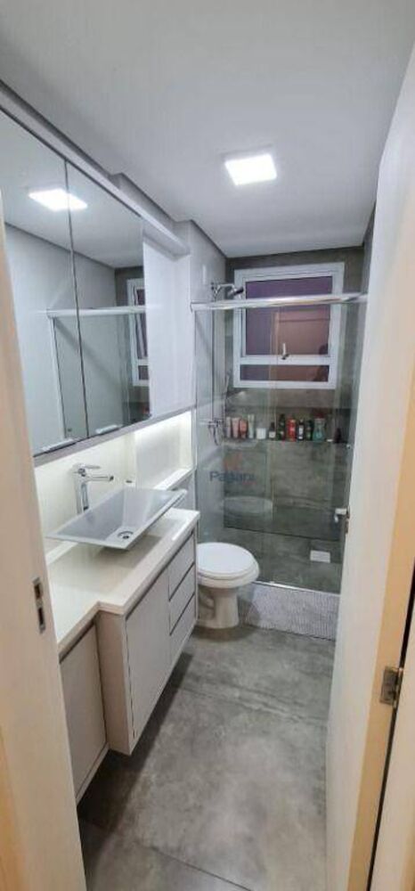 Apartamento à venda com 2 quartos, 72m² - Foto 4