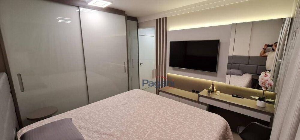 Apartamento à venda com 2 quartos, 72m² - Foto 5