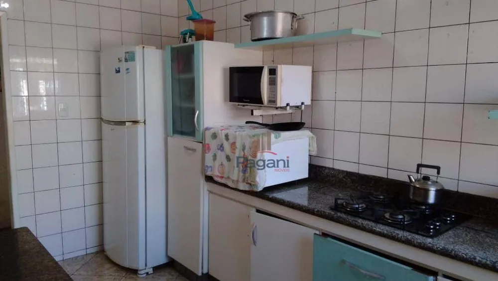 Casa, 4 quartos, 260 m² - Foto 4