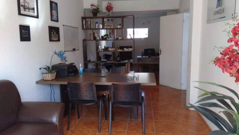 Casa, 4 quartos, 260 m² - Foto 3