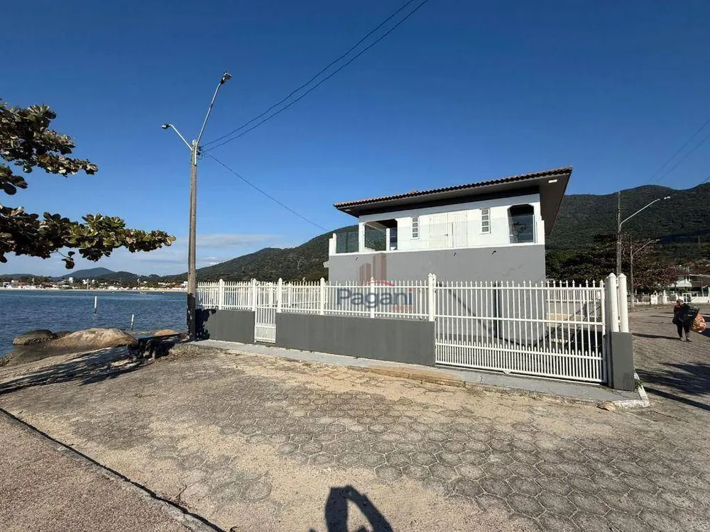 Casa, 4 quartos, 260 m² - Foto 2