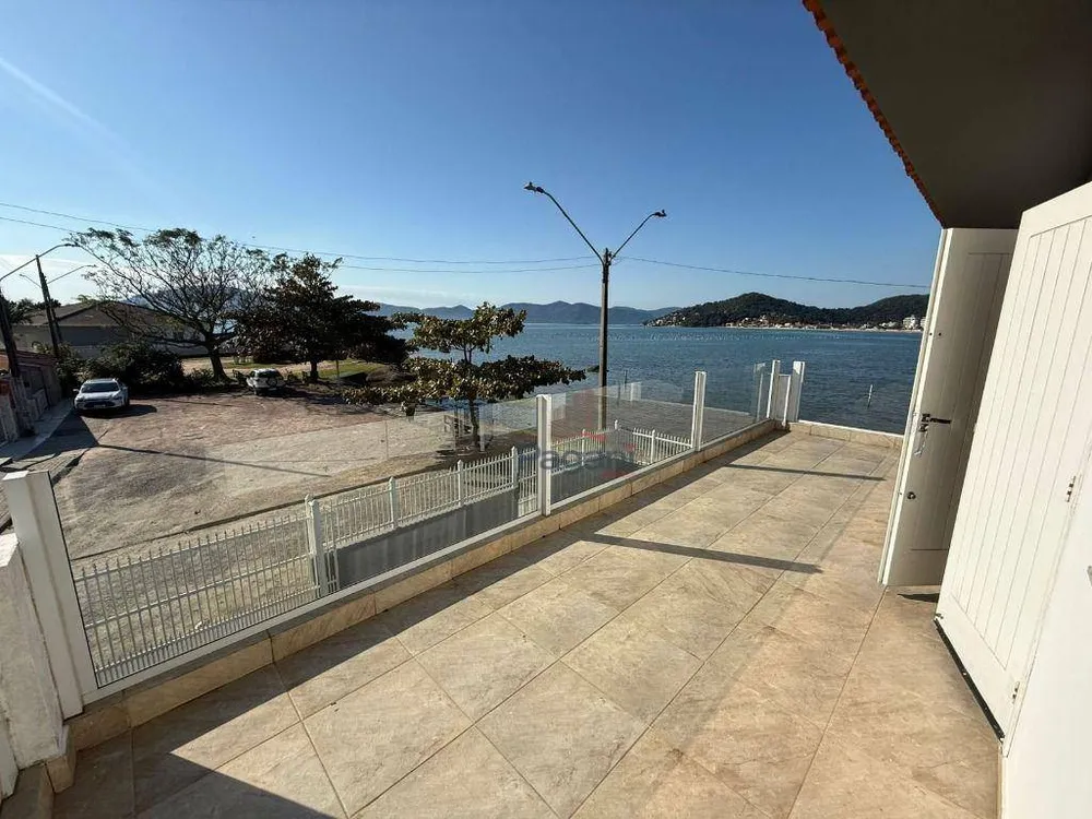 Casa, 4 quartos, 260 m² - Foto 3