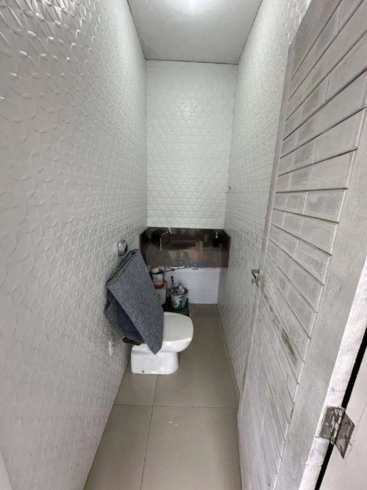 Casa, 3 quartos, 182 m² - Foto 1