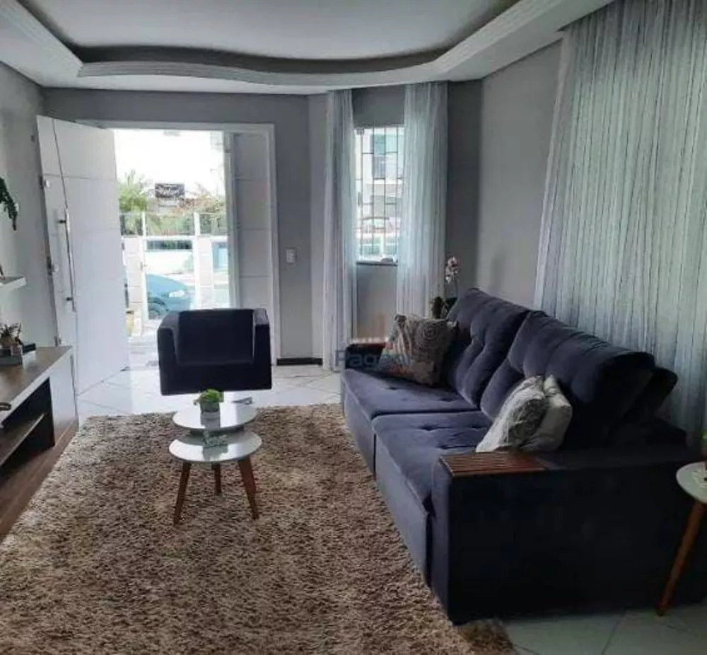 Casa, 3 quartos, 140 m² - Foto 1