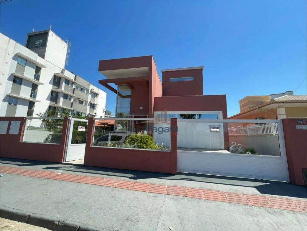 Casa, 3 quartos, 257 m² - Foto 11