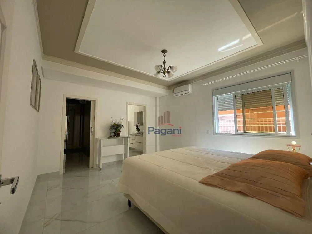 Casa, 3 quartos, 257 m² - Foto 2