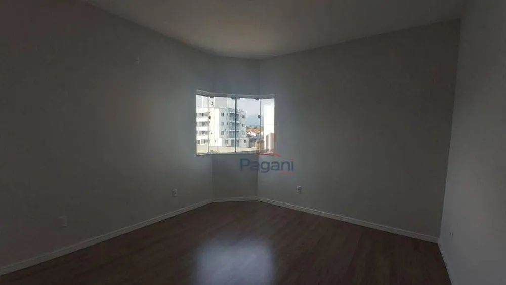 Casa, 3 quartos, 270 m² - Foto 9