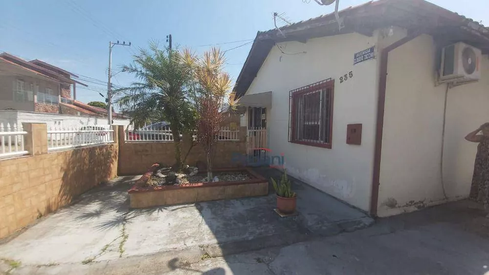 Casa, 4 quartos, 160 m² - Foto 4