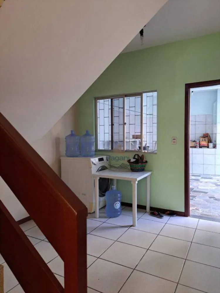 Casa, 3 quartos, 210 m² - Foto 2