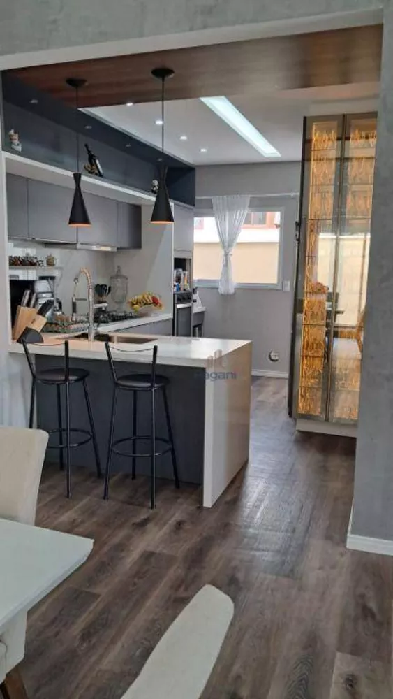 Casa, 3 quartos, 187 m² - Foto 1
