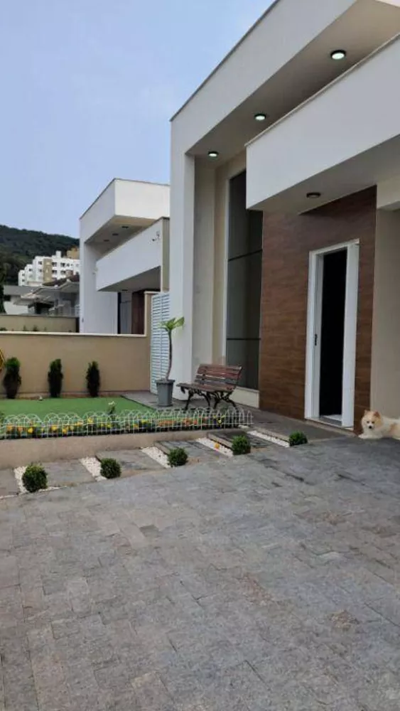 Casa, 3 quartos, 187 m² - Foto 19