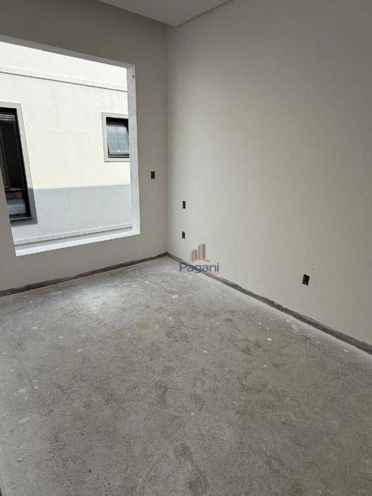 Apartamento à venda com 3 quartos, 104m² - Foto 3