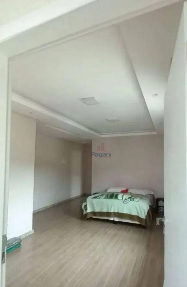 Casa, 3 quartos, 184 m² - Foto 2