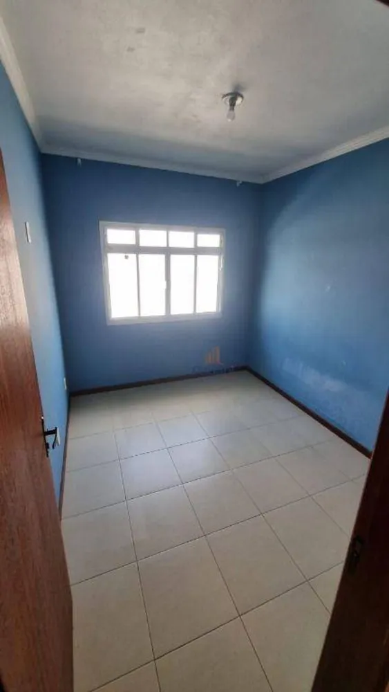 Casa, 5 quartos, 200 m² - Foto 3