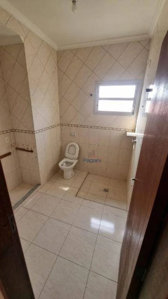 Casa, 5 quartos, 200 m² - Foto 1