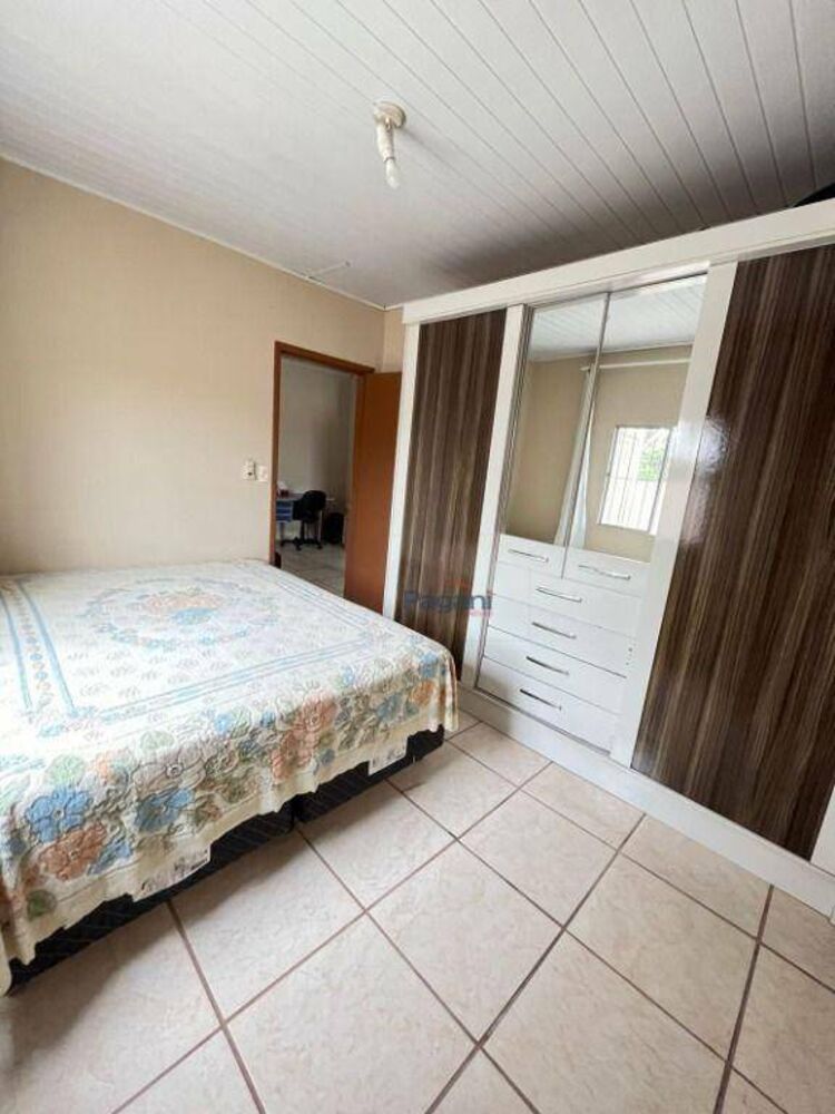 Casa à venda com 3 quartos, 200m² - Foto 7