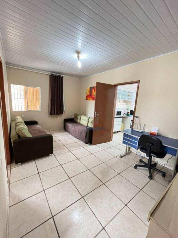 Casa à venda com 3 quartos, 200m² - Foto 8