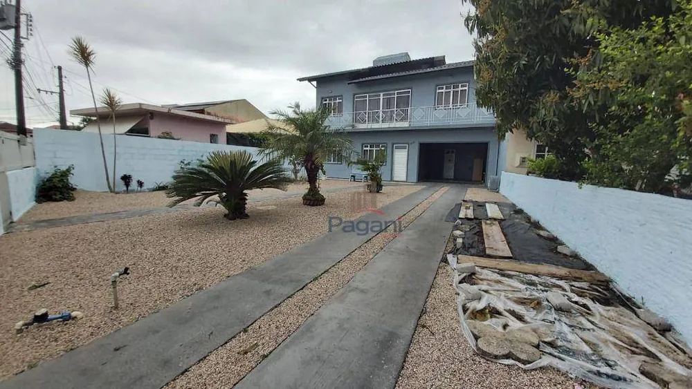 Casa, 4 quartos, 180 m² - Foto 2