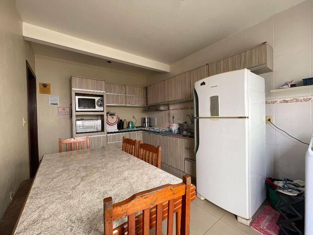 Casa, 4 quartos, 286 m² - Foto 24