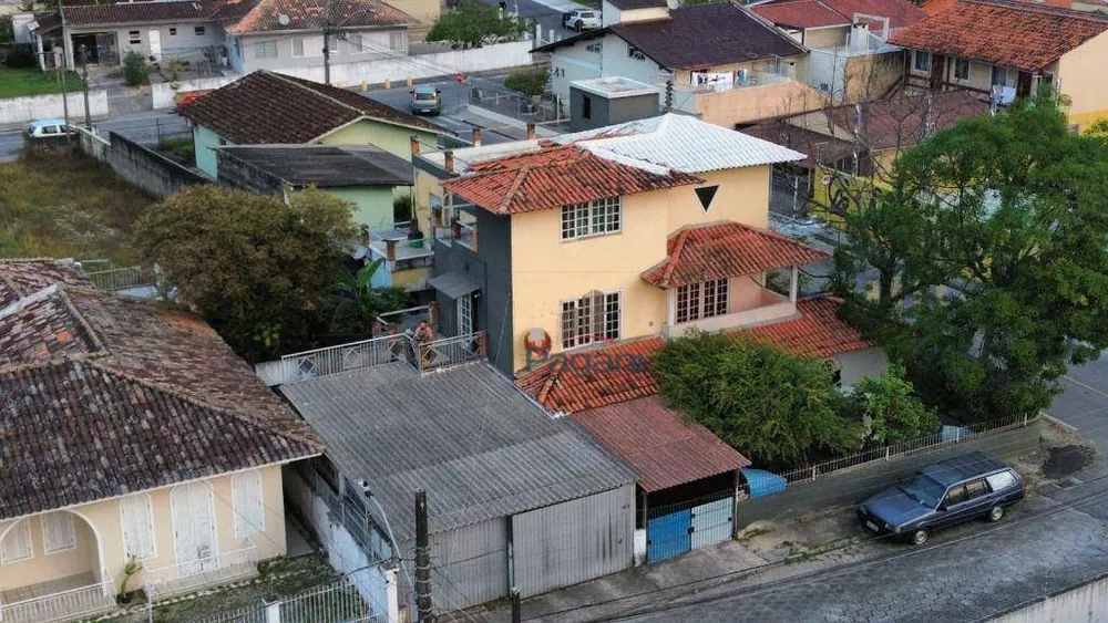 Casa, 5 quartos, 412 m² - Foto 4