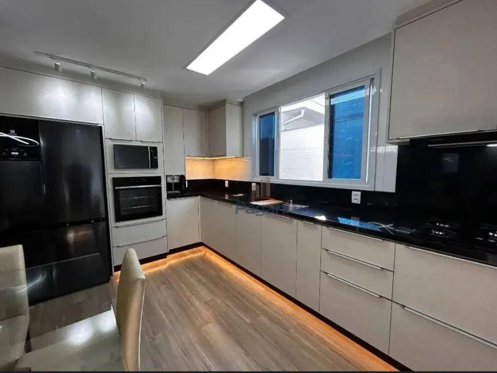 Casa, 3 quartos, 197 m² - Foto 10