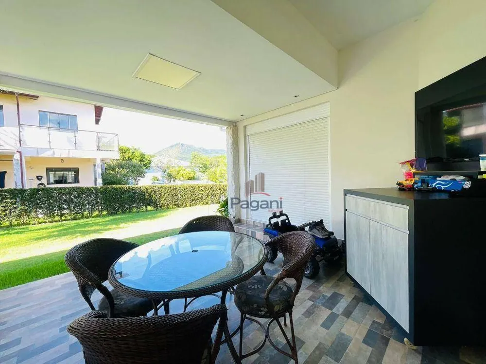 Casa, 4 quartos, 255 m² - Foto 3