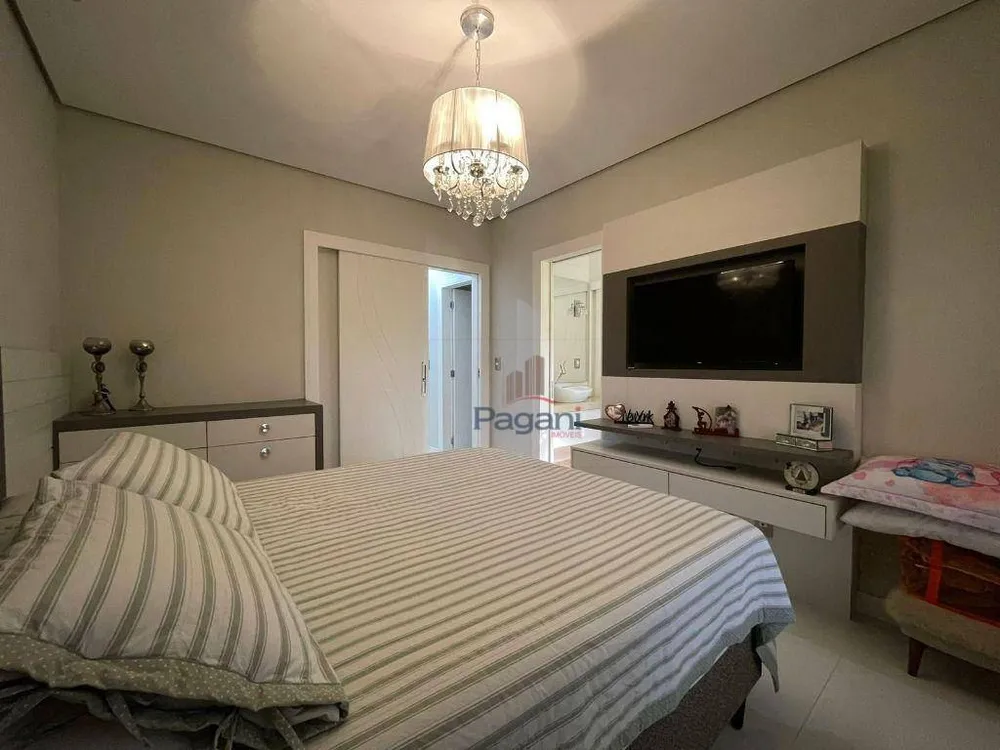 Casa, 4 quartos, 255 m² - Foto 16