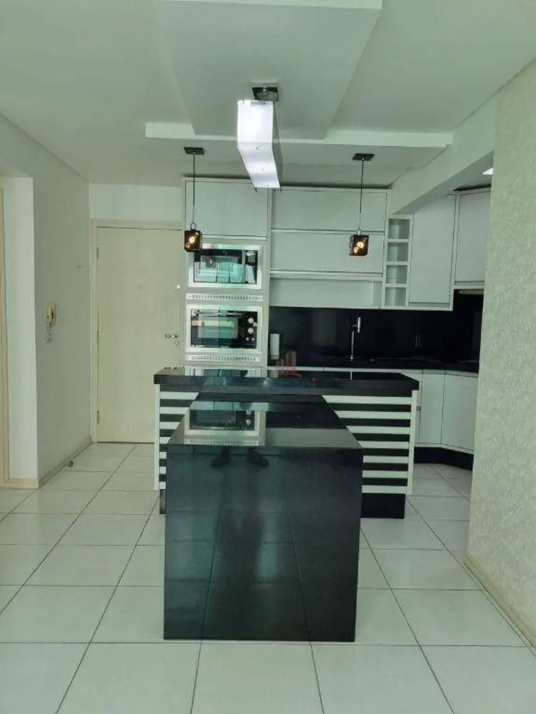 Apartamento, 2 quartos, 64 m² - Foto 1