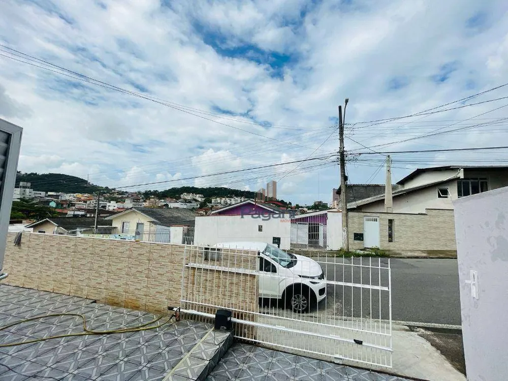 Casa, 3 quartos, 250 m² - Foto 7