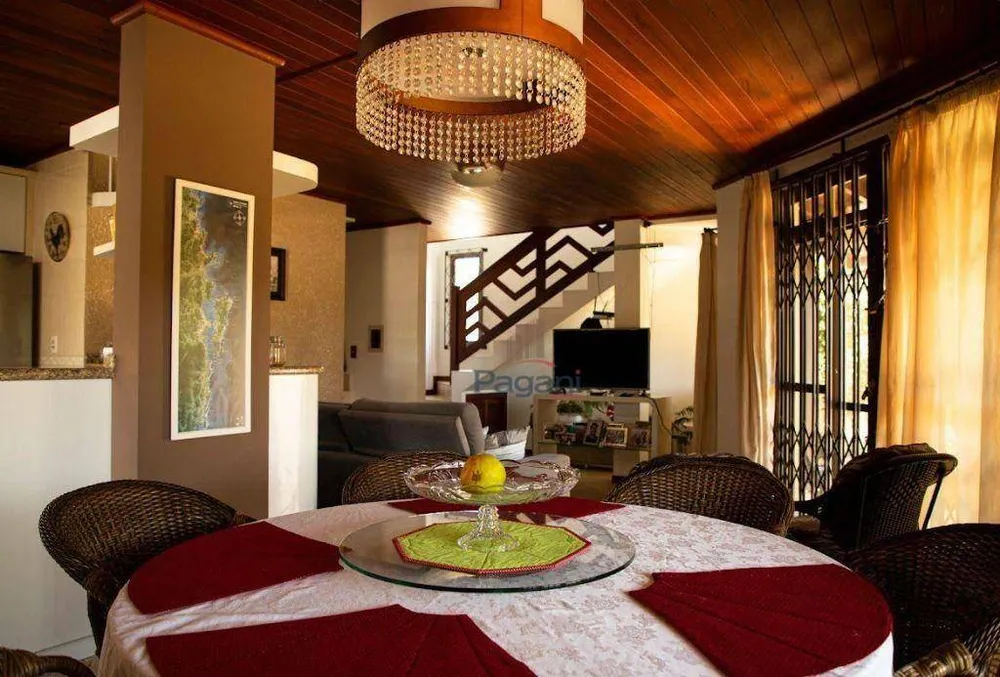 Casa, 3 quartos, 190 m² - Foto 4