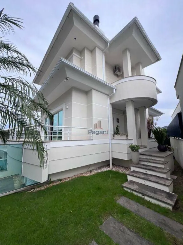 Casa, 4 quartos, 232 m² - Foto 2