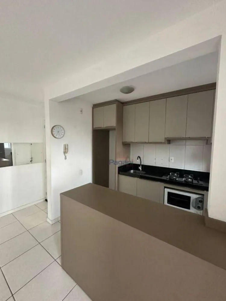 Apartamento, 2 quartos, 60 m² - Foto 2