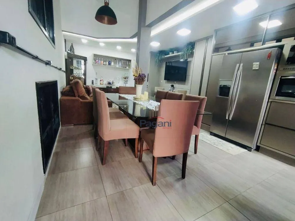 Casa, 4 quartos, 350 m² - Foto 15